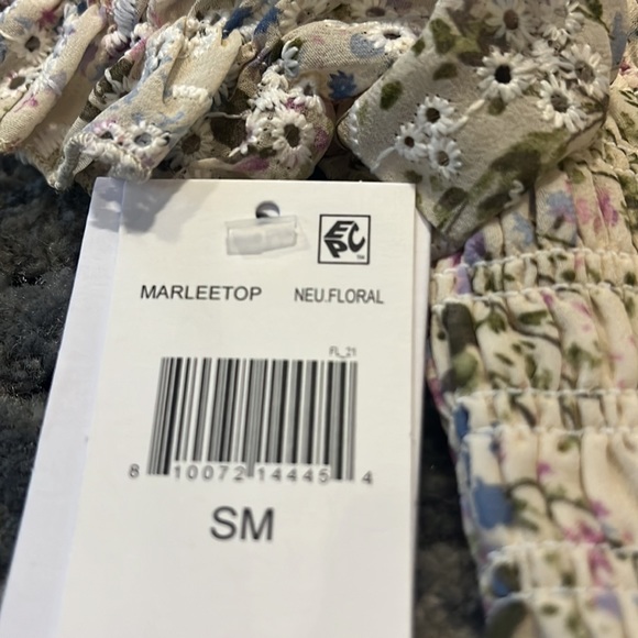 Off the shoulder KATIEJNYC shirt. - Picture 4 of 4